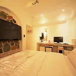 Hotel Candy